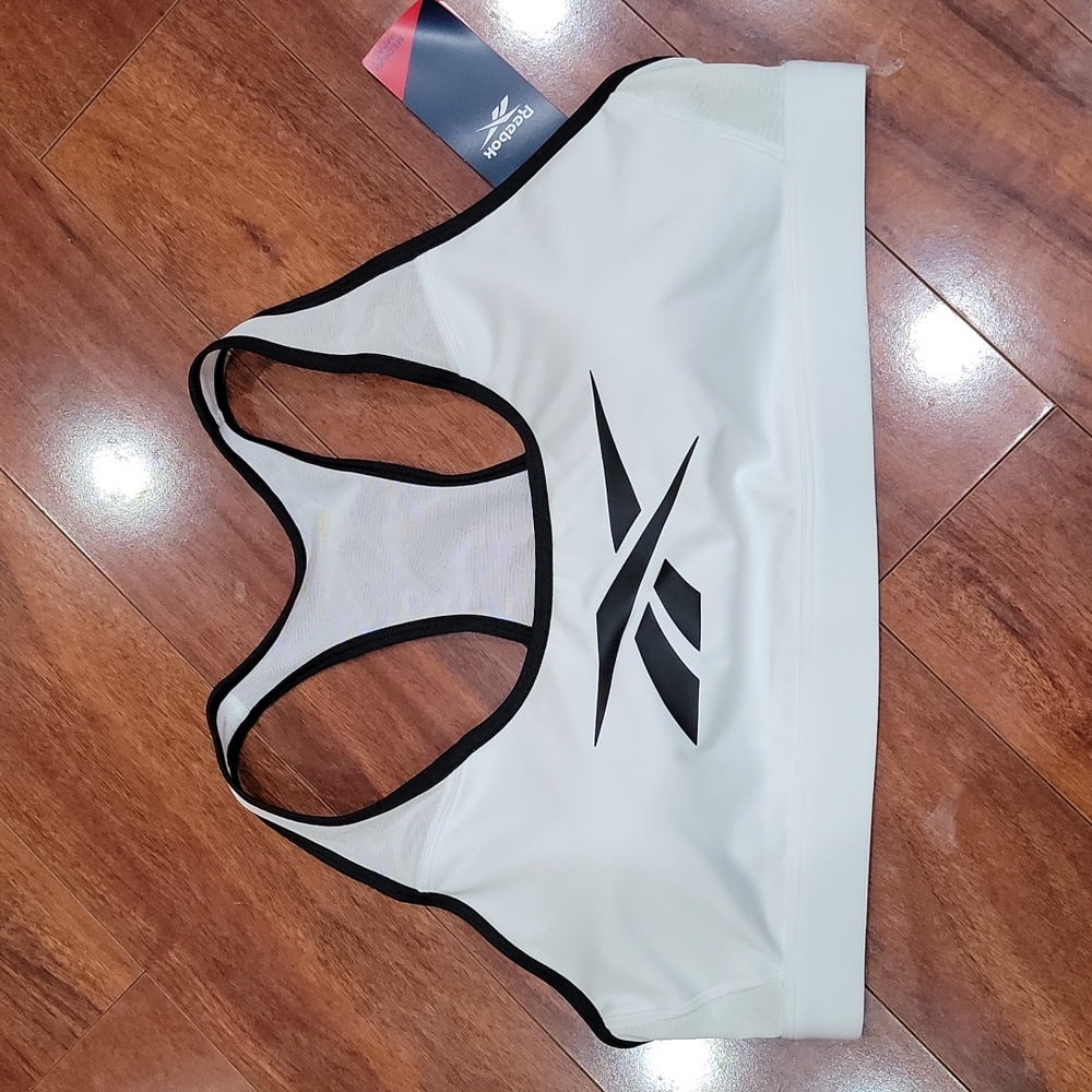 NWT plus size 2X Reebok sports bra